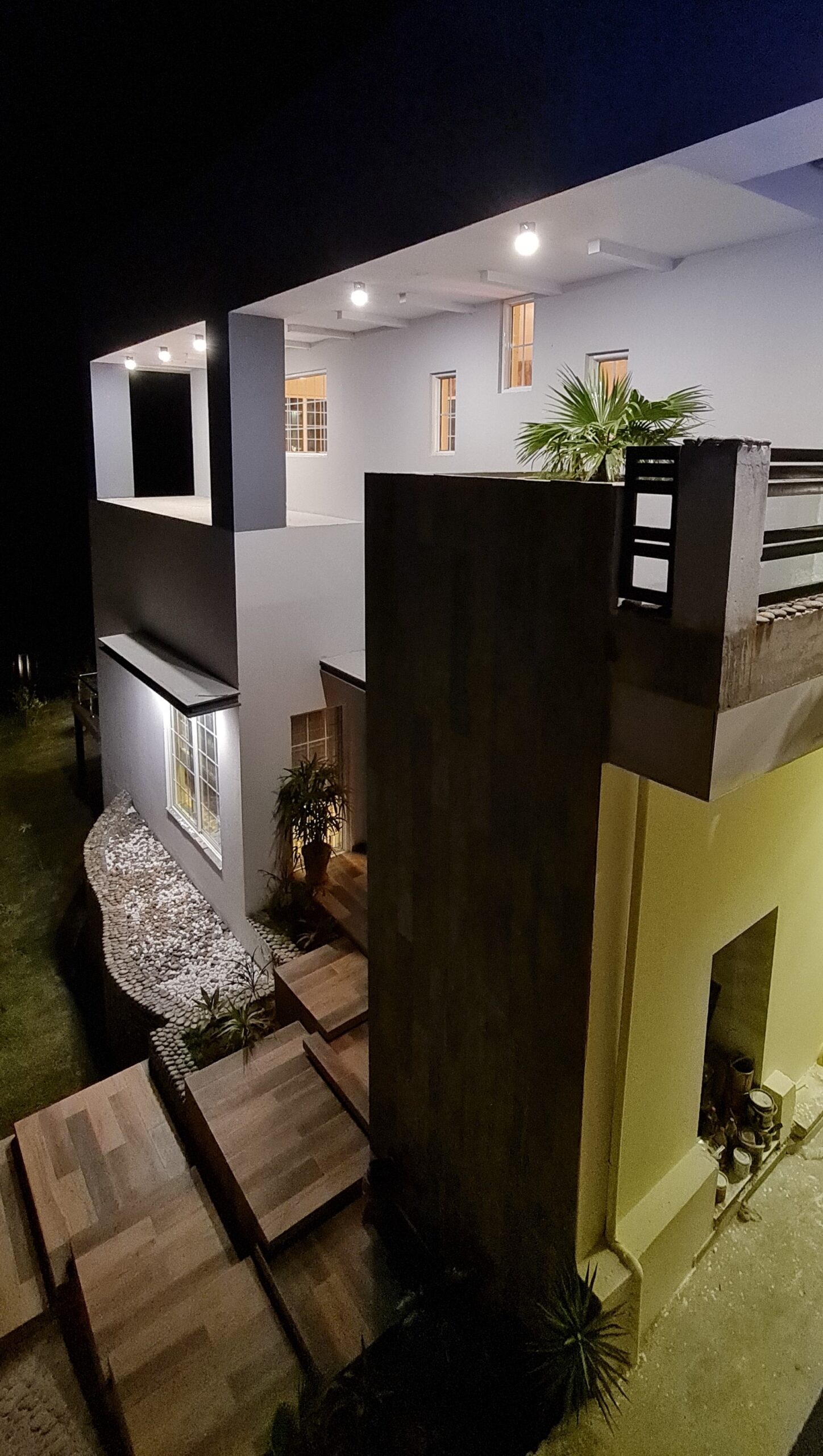 20201010_221647zxcvbn